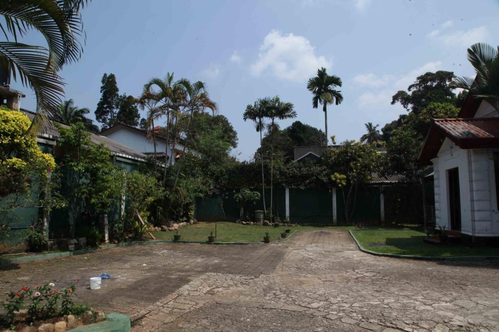 Antique Tourists Lodge Kandy Exterior foto